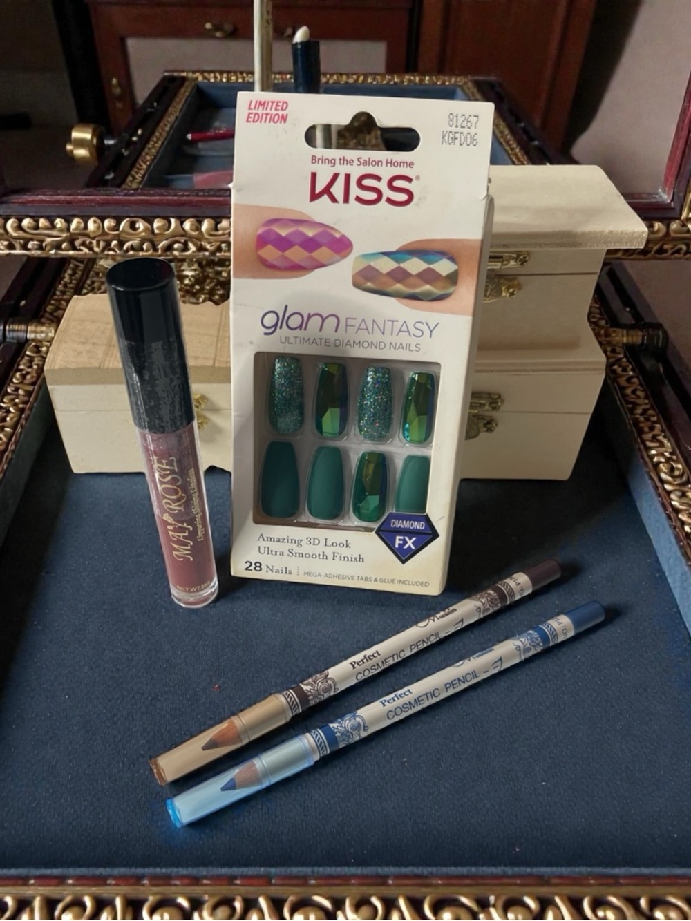 GLAM Kit! KISS Glam Fantasy Press-On Nails cosmetic pencils & rose lip gloss